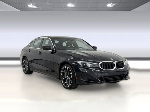 Used 2026 BMW 330i Sedan RWD image 7