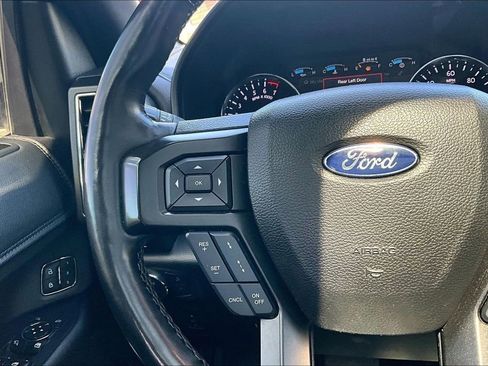 Used 2018 Ford Expedition Limited w/ Equipment Group 302A RWD image 14