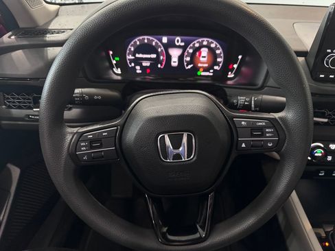 Used 2023 Honda Accord EX image 12