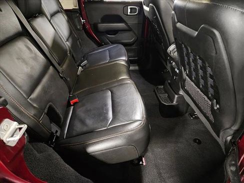 Used 2021 Jeep Wrangler Unlimited Rubicon w/ Trailer Tow Package image 19