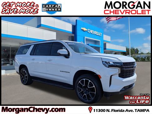 Used 2024 Chevrolet Suburban RST w/ Luxury Package image 1