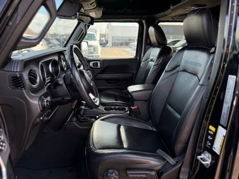 Used 2022 Jeep Wrangler Unlimited Rubicon 4xe w/ Cold Weather Group image 12