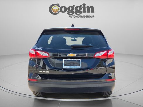 Used 2020 Chevrolet Equinox LS image 5