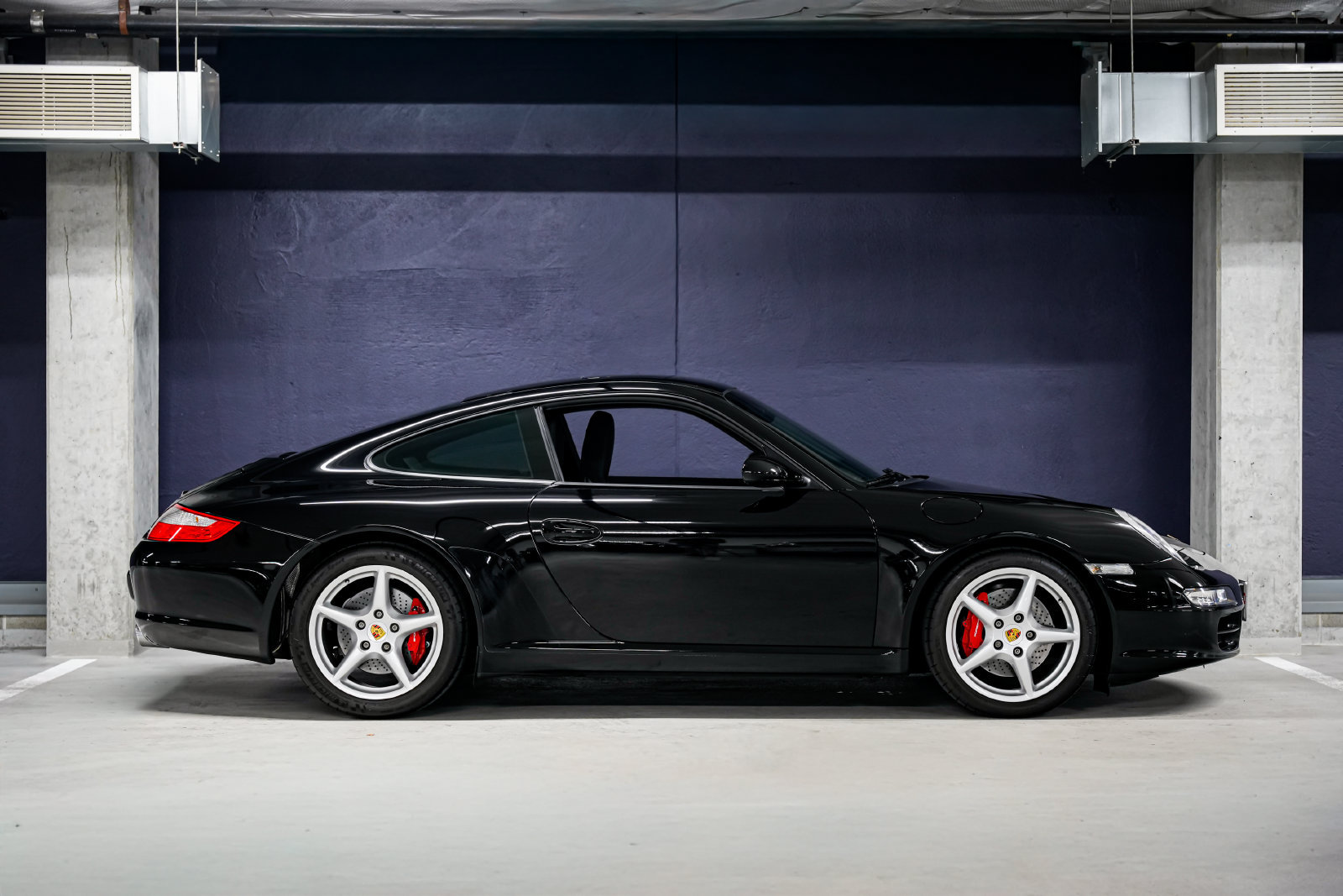 Used 2006 Porsche 911 Carrera S RWD image 2
