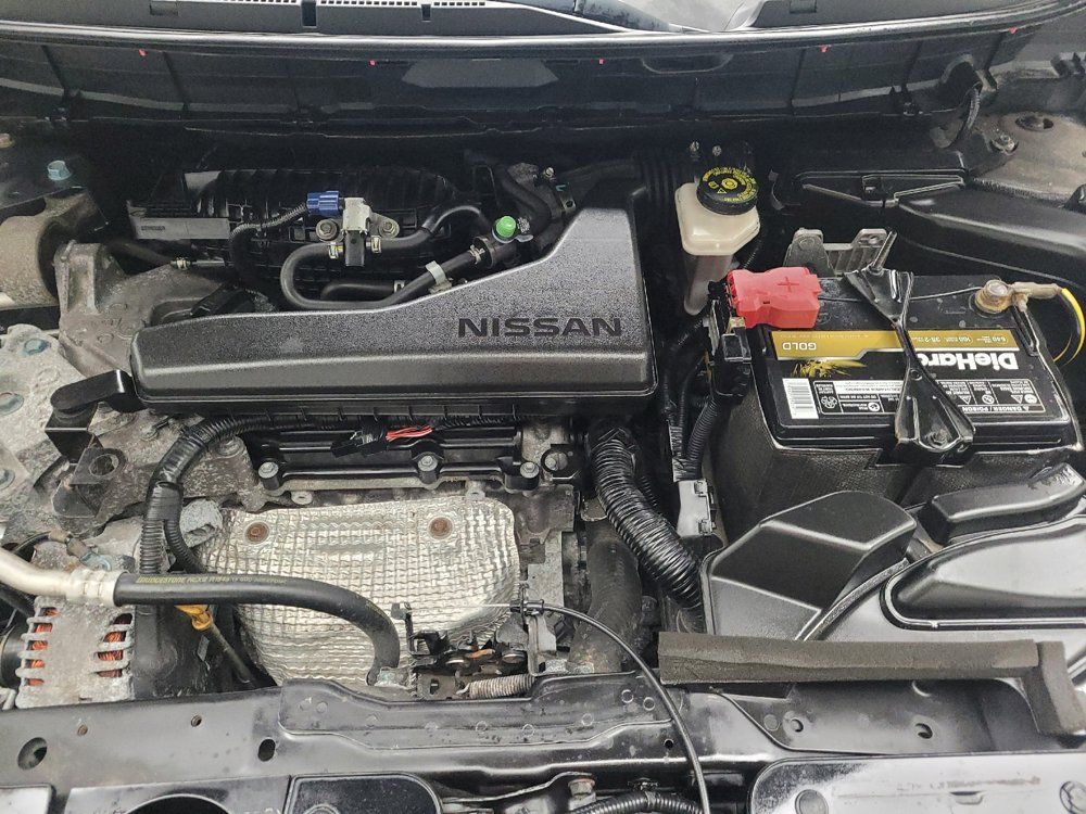 Used 2015 Nissan Rogue S AWD/4WD image 30