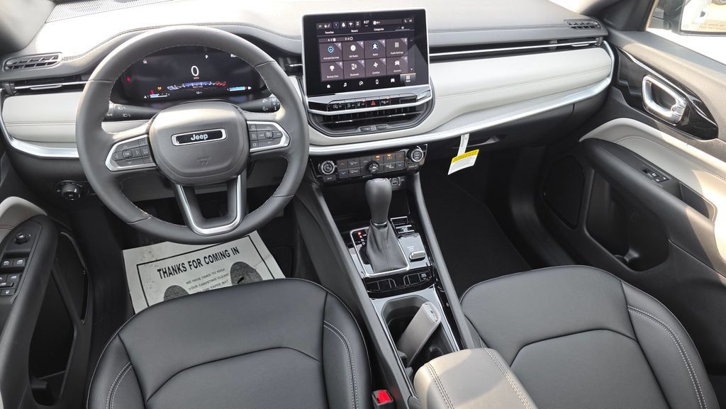New 2026 Jeep Compass Limited AWD/4WD image 24