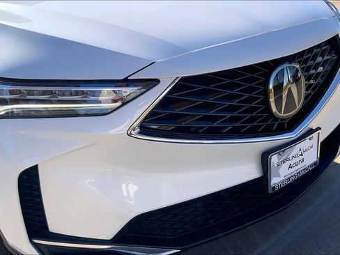 Used 2025 Acura MDX FWD image 28