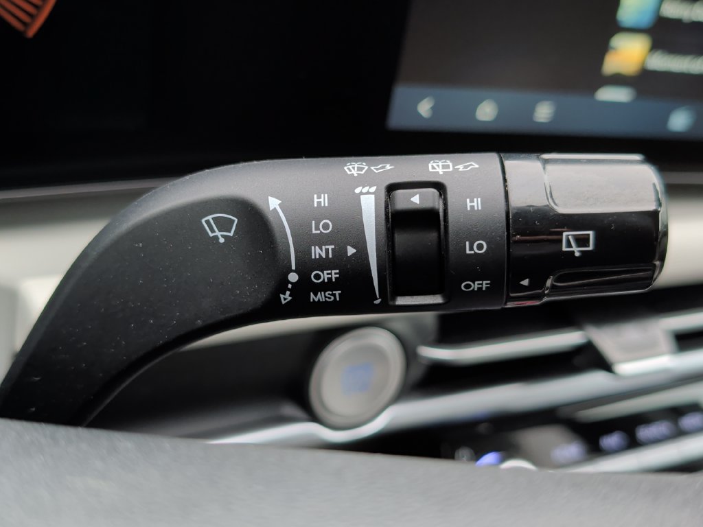 Used 2025 Hyundai Tucson SEL AWD/4WD image 45