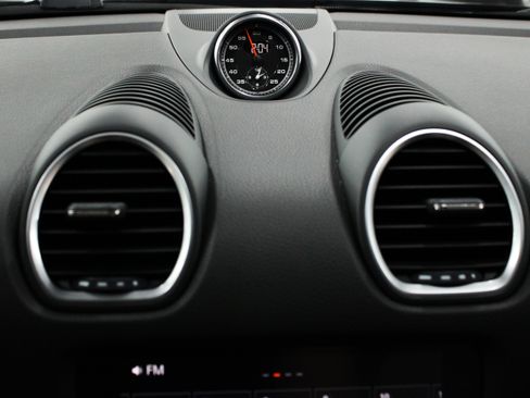 Used 2025 Porsche 718 Cayman S w/ Sportdesign Package RWD image 16