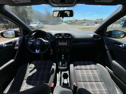 Used 2010 Volkswagen GTI 2.0T 2-Door image 21