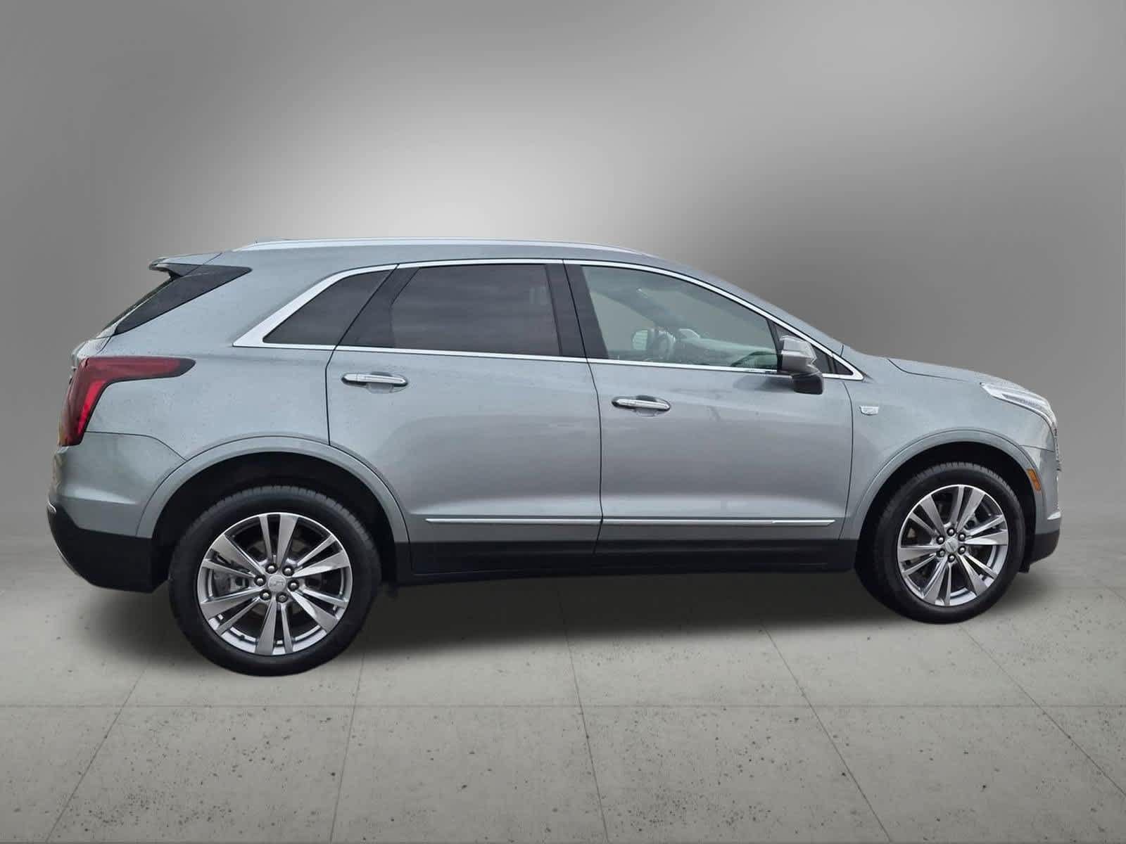 Used 2023 Cadillac XT5 Premium Luxury AWD/4WD image 7