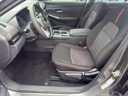 New 2025 Nissan Sentra SR image 16