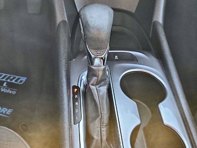 Used 2022 Chevrolet Malibu LS FWD image 15