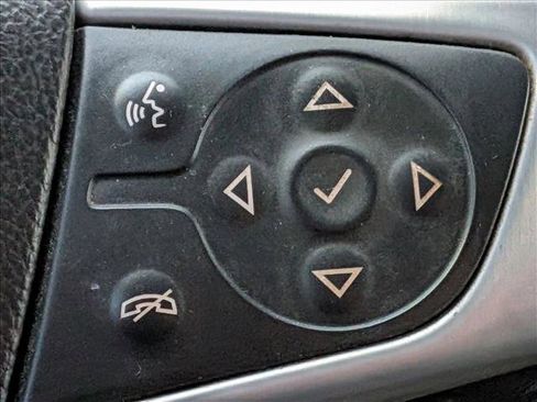 Used 2018 GMC Sierra 1500 SLT image 12