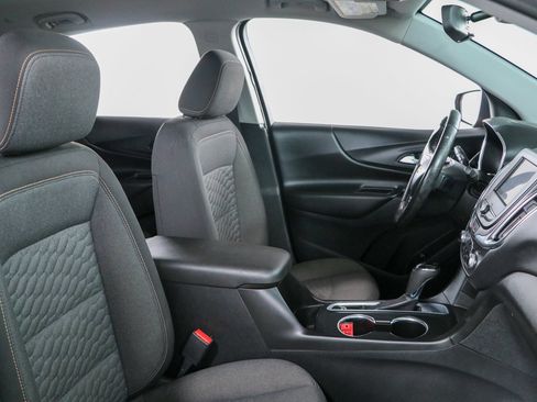Used 2020 Chevrolet Equinox LT FWD image 26