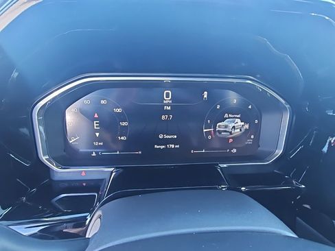 New 2026 GMC Sierra 1500 SLT w/ SLT Premium Plus Package image 19