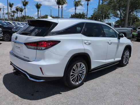 Used 2022 Lexus RX 350L Luxury w/ Accessory Package (Z1) FWD image 5