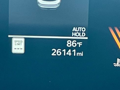 Used 2025 Kia K4 LXS image 41