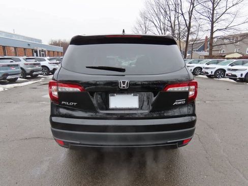 Certified 2022 Honda Pilot Sport image 4