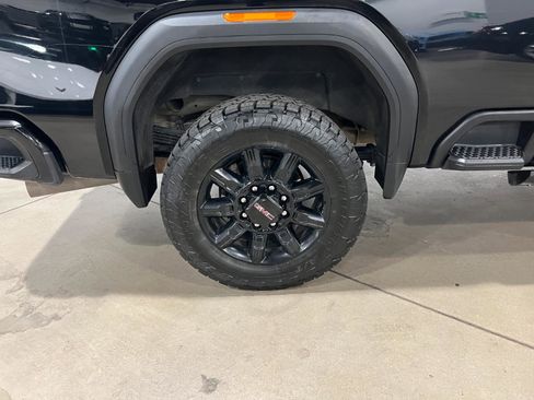 Used 2024 GMC Sierra 2500 AT4 w/ AT4 Premium Plus Package image 43