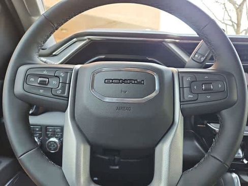 New 2026 GMC Sierra 2500 Denali w/ Denali Reserve Package image 24