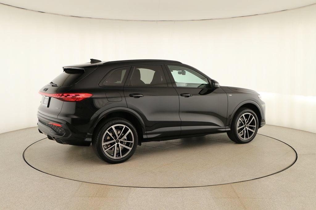 New 2026 Audi Q5 Premium Plus AWD/4WD image 7