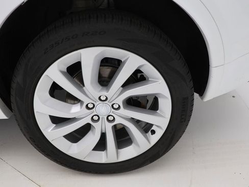 Used 2022 Land Rover Discovery Sport S R-Dynamic image 11