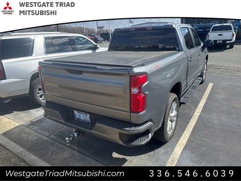 Used 2021 Chevrolet Silverado 1500 Custom image 12