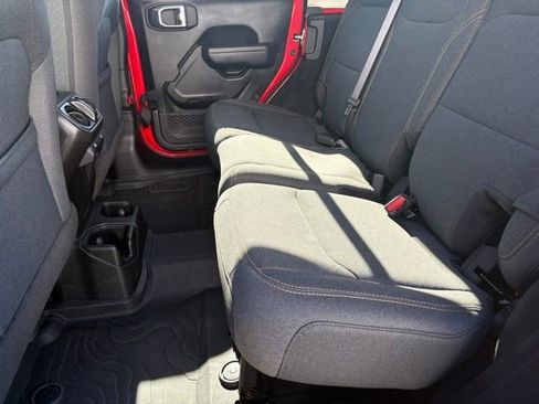 Used 2024 Jeep Wrangler Unlimited Sport AWD/4WD image 11