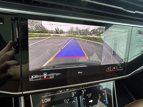 Used 2023 Audi Q7 3.0T Premium Plus w/ Premium Plus Package image 21