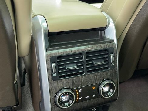 Used 2022 Land Rover Range Rover Sport HSE Silver Edition image 44