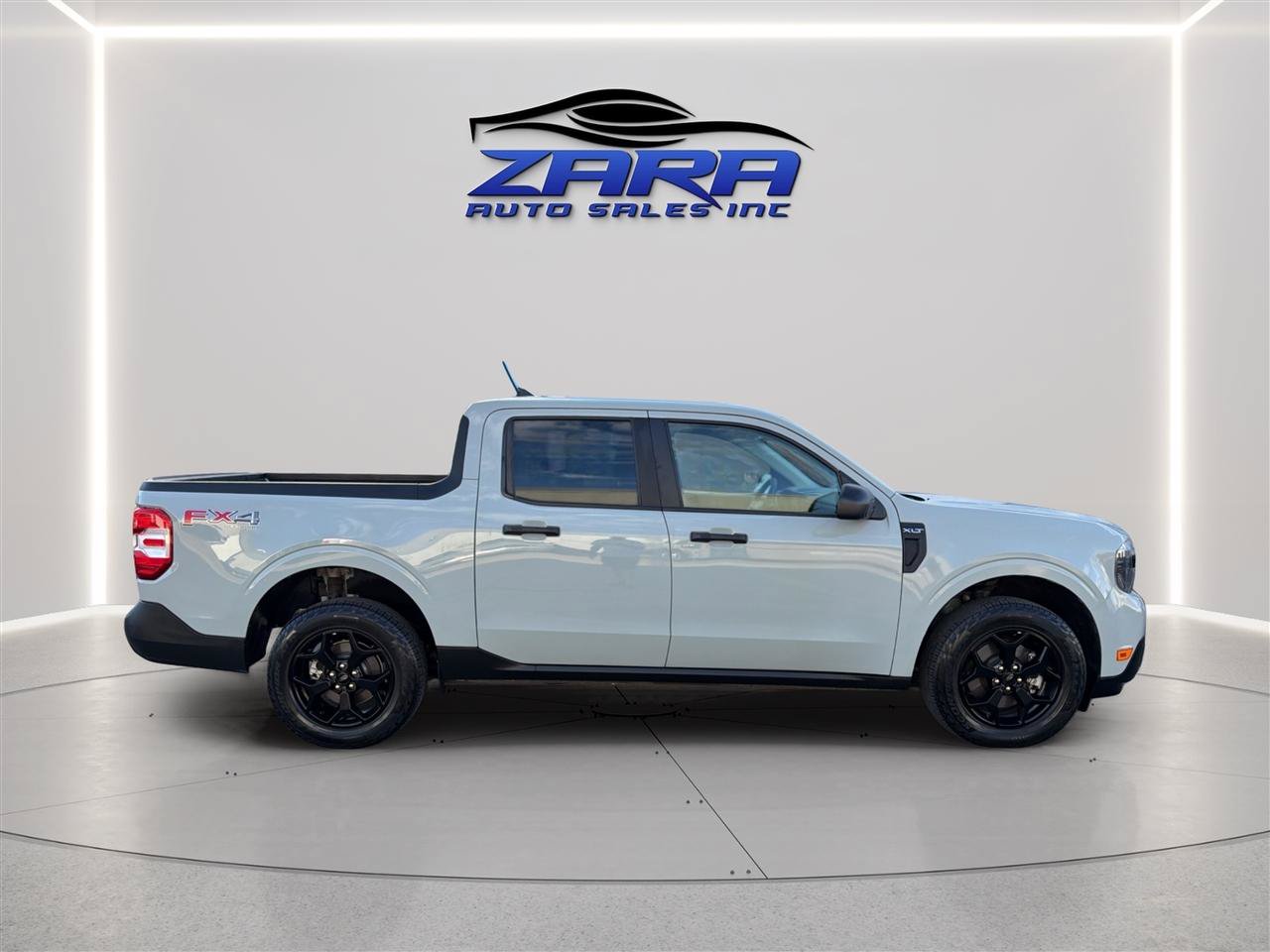 Used 2024 Ford Maverick XLT w/ Equipment Group 300A Standard AWD/4WD image 8