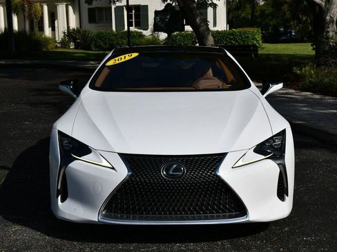 Used 2019 Lexus LC 500 Coupe w/ Sport Package RWD image 36