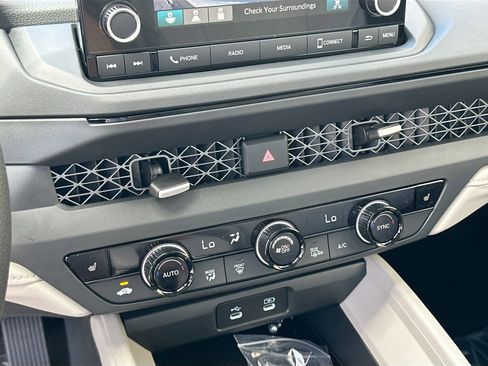 New 2025 Honda Accord SE image 12