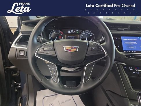 Used 2025 Cadillac XT5 Premium Luxury FWD image 12