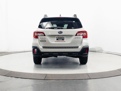 Used 2019 Subaru Outback 2.5i Limited w/ Popular Package #2 AWD/4WD image 10