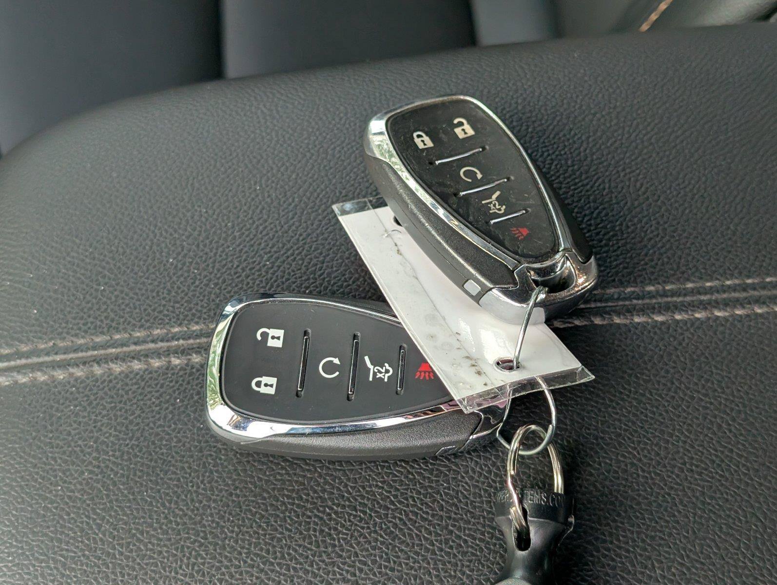 Used 2024 Chevrolet Equinox Premier AWD/4WD image 16