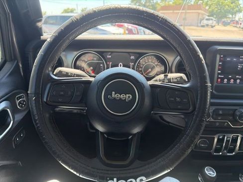 Used 2019 Jeep Wrangler Unlimited Sport S AWD/4WD image 19