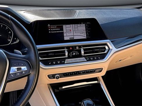 Used 2021 BMW 430i Coupe w/ Convenience Package image 9