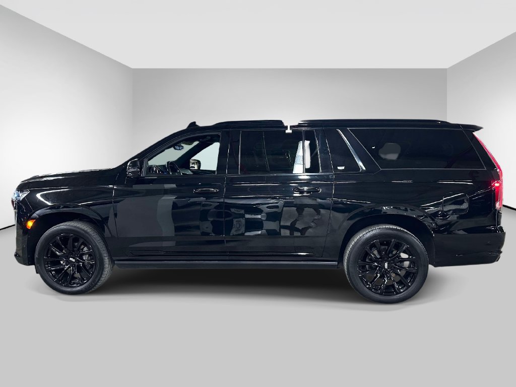 Certified 2022 Cadillac Escalade ESV Sport w/ Touring Package AWD/4WD image 4