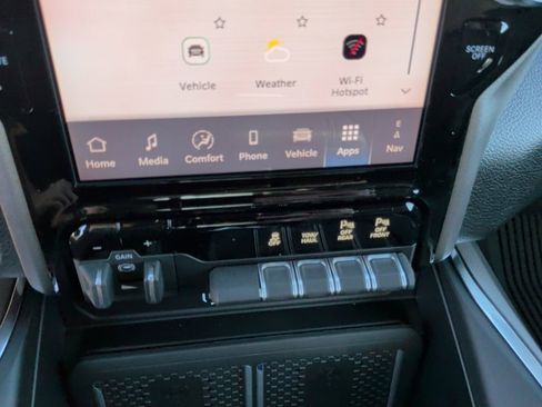 New 2026 RAM 2500 Laramie w/ Night Edition image 33