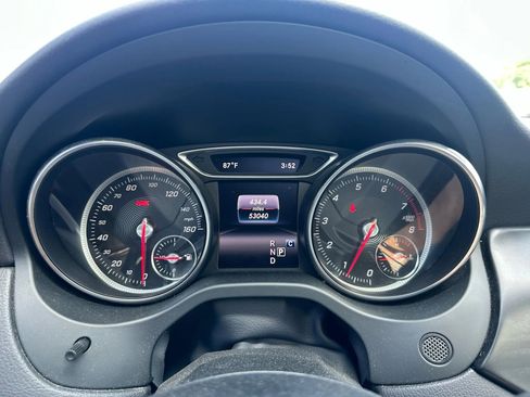 Used 2018 Mercedes-Benz CLA 250 4MATIC image 26