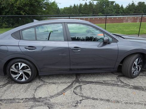 Certified 2025 Subaru Legacy Premium AWD/4WD image 9