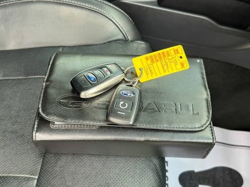 Used 2020 Subaru Outback Limited AWD/4WD image 37
