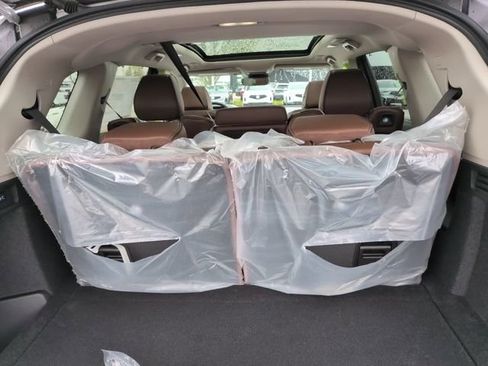 New 2026 Acura MDX w/ Advance Package image 8