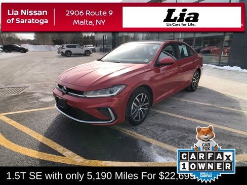 Used 2025 Volkswagen Jetta SE image 1