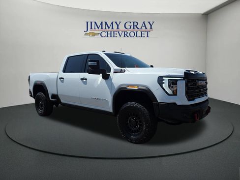 Used 2024 GMC Sierra 2500 AT4X w/ AT4X AEV Edition AWD/4WD image 7