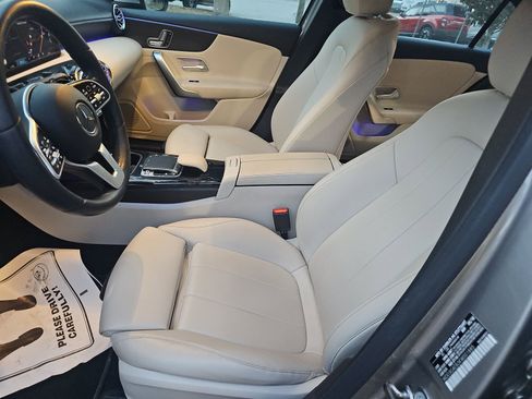 Used 2019 Mercedes-Benz A 220 image 15