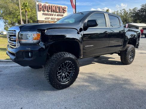 Used 2020 GMC Canyon SLE w/ Trailering Package image 1