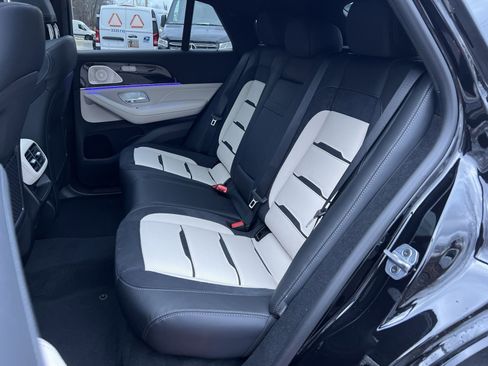New 2026 Mercedes-Benz GLE 53 AMG 4MATIC Coupe image 23